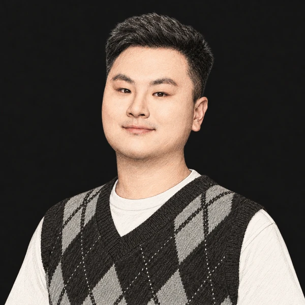 An illustrated portrait of Guozheng Ma